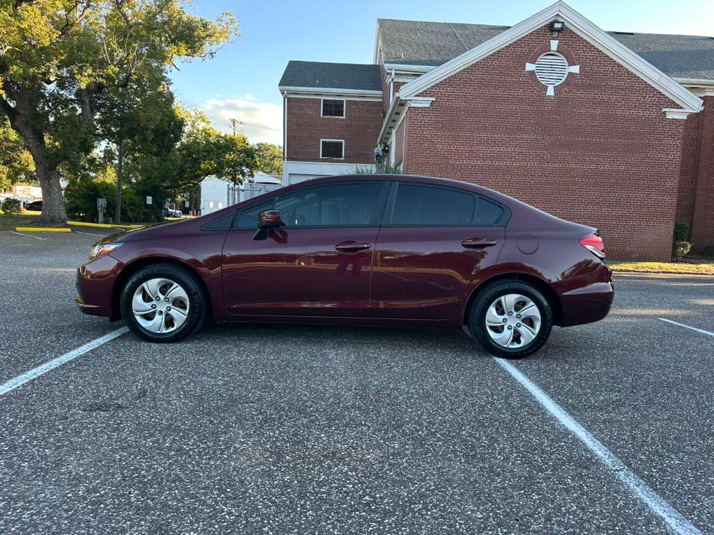 
								Honda Civic full									