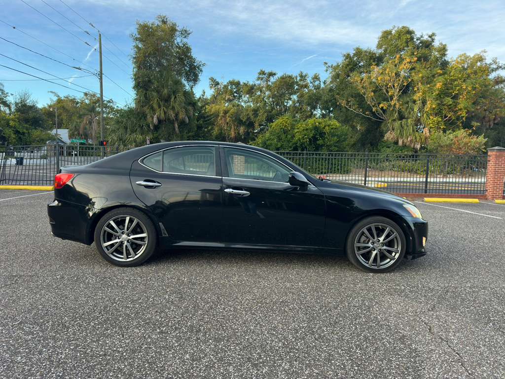 
								Lexus LS250 full									